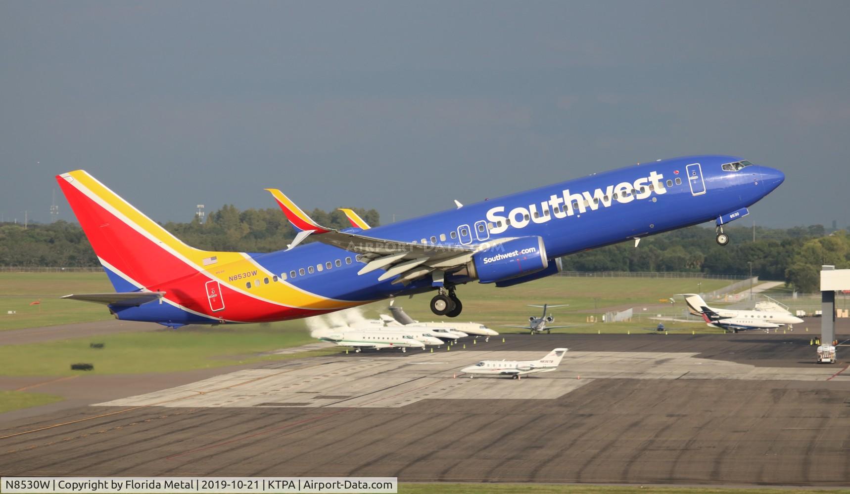 N8530W, 2017 Boeing 737-8H4 C/N 63592, WN 737-800