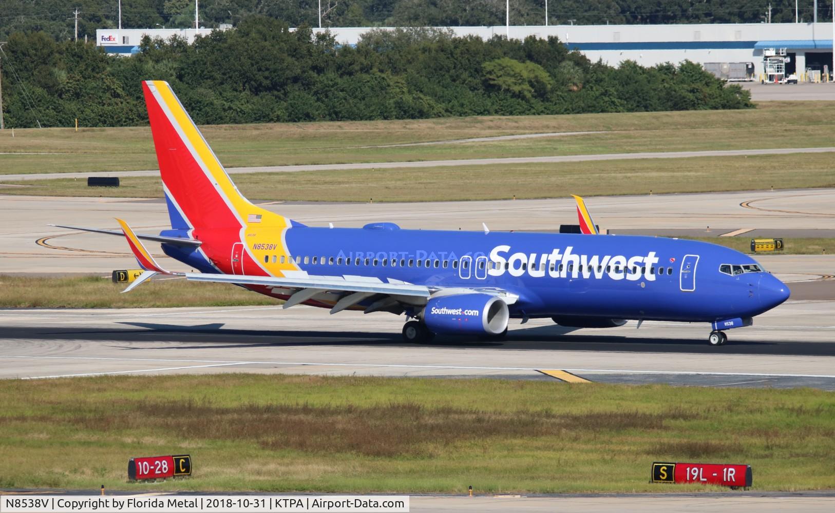 N8538V, 2017 Boeing 737-8H4 C/N 63586, WN 737-800