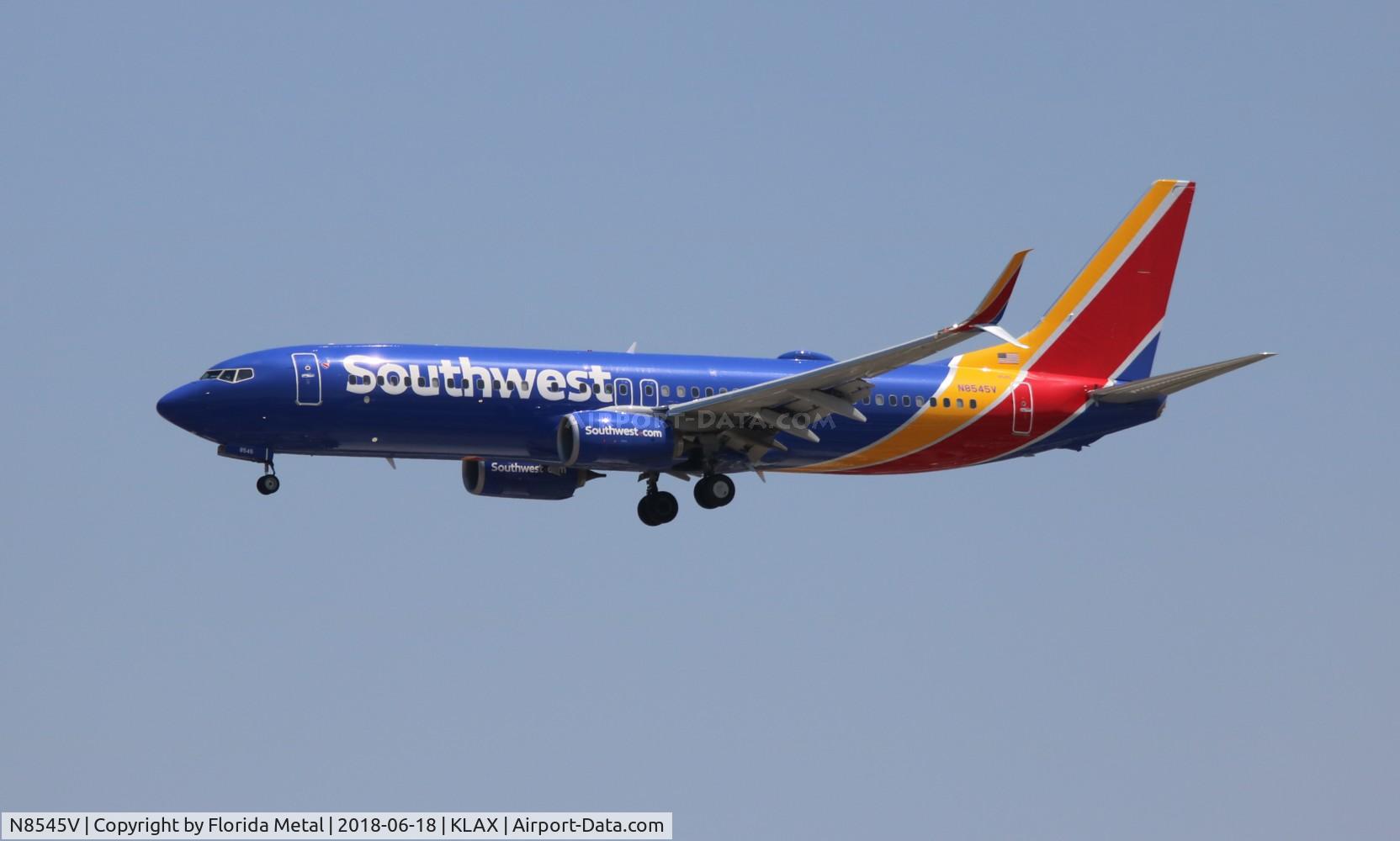N8545V, 2017 Boeing 737-800 C/N 63573, WN 737-800