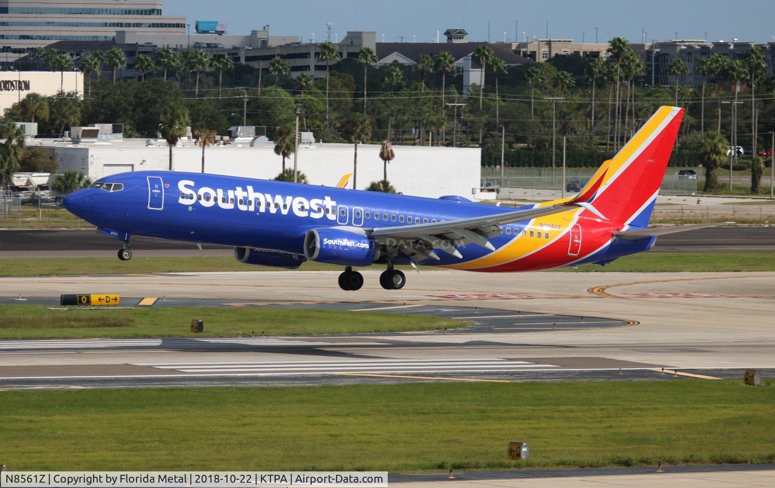 N8561Z, 2018 Boeing 737-8H4 C/N 63585, WN 737-800
