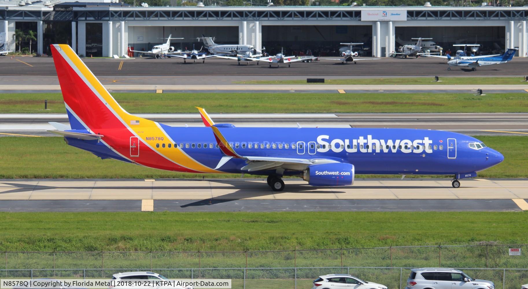 N8578Q, 2018 Boeing 737-8H4 C/N 64349, WN 737-800