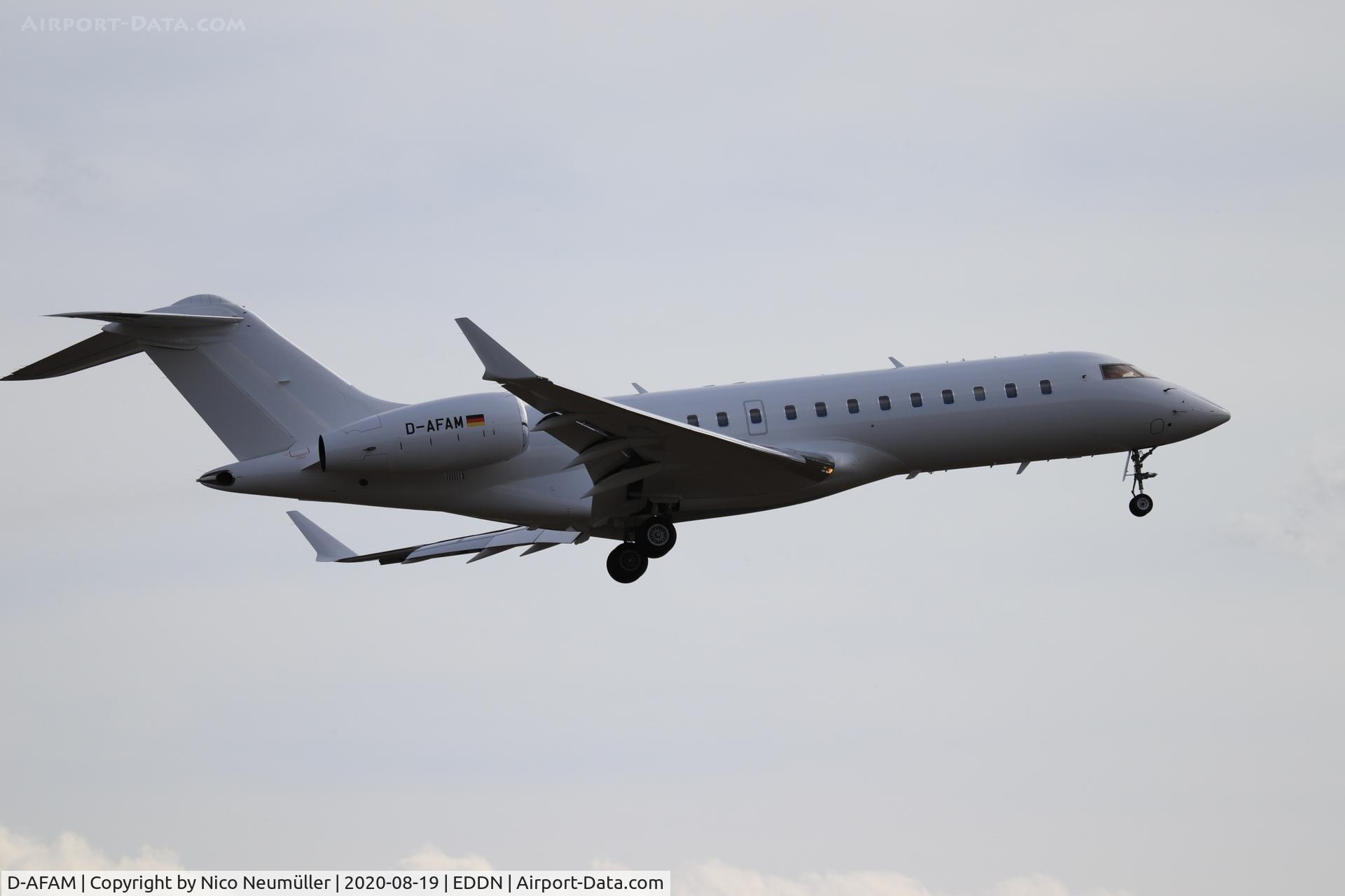 D-AFAM, 1999 Bombardier BD-700-1A10 Global Express C/N 9028, Global Express does 