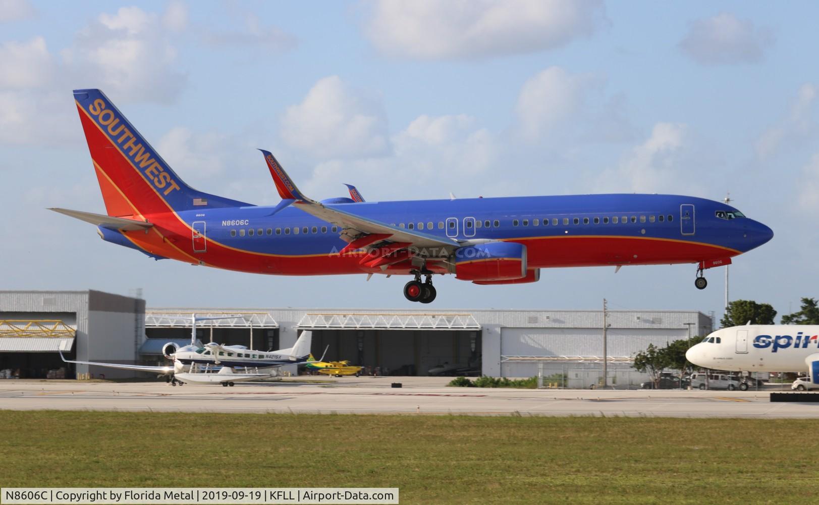 N8606C, 2013 Boeing 737-8H4 C/N 35964, SWA 737-800