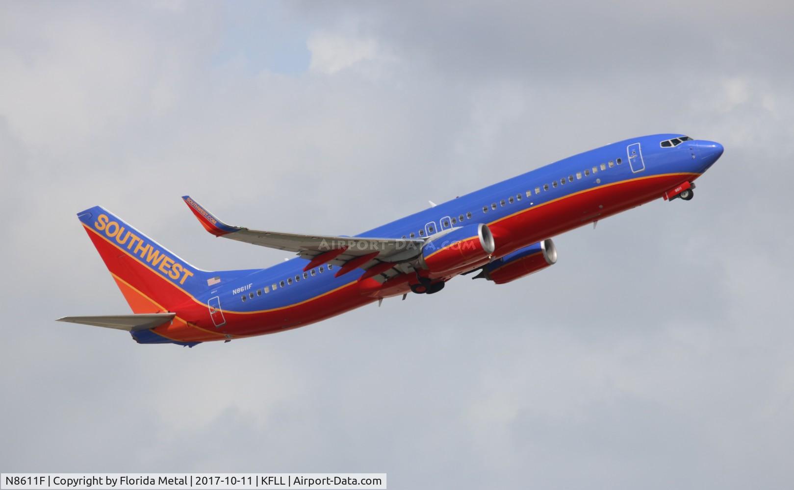 N8611F, 2013 Boeing 737-8H4 C/N 36892, SWA 737-800