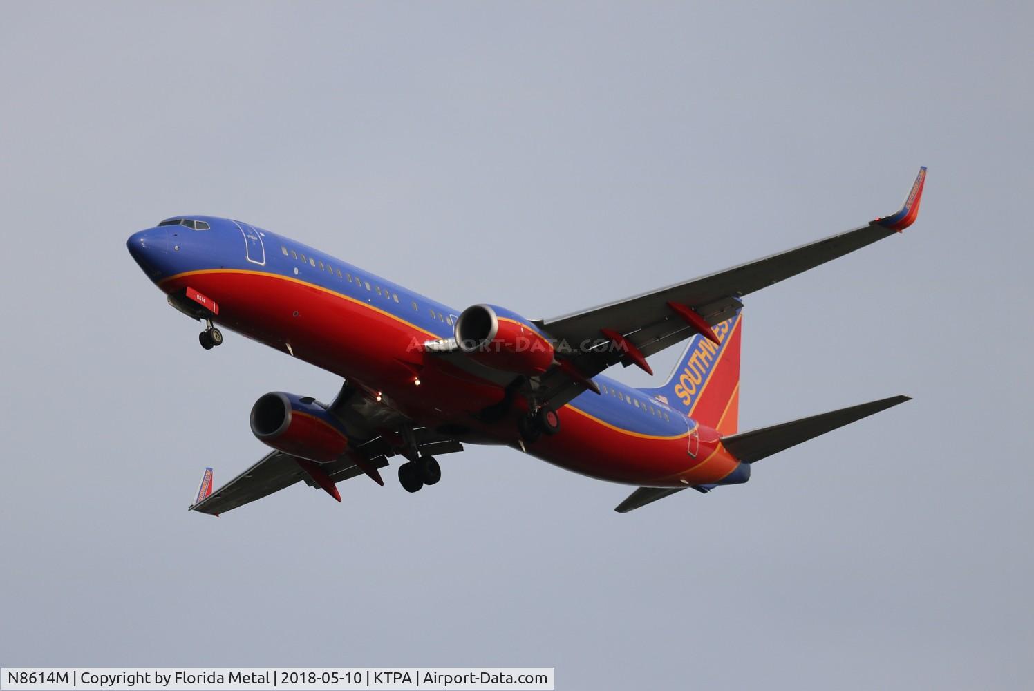 N8614M, 2013 Boeing 737-8H4 C/N 36908, SWA 737-800