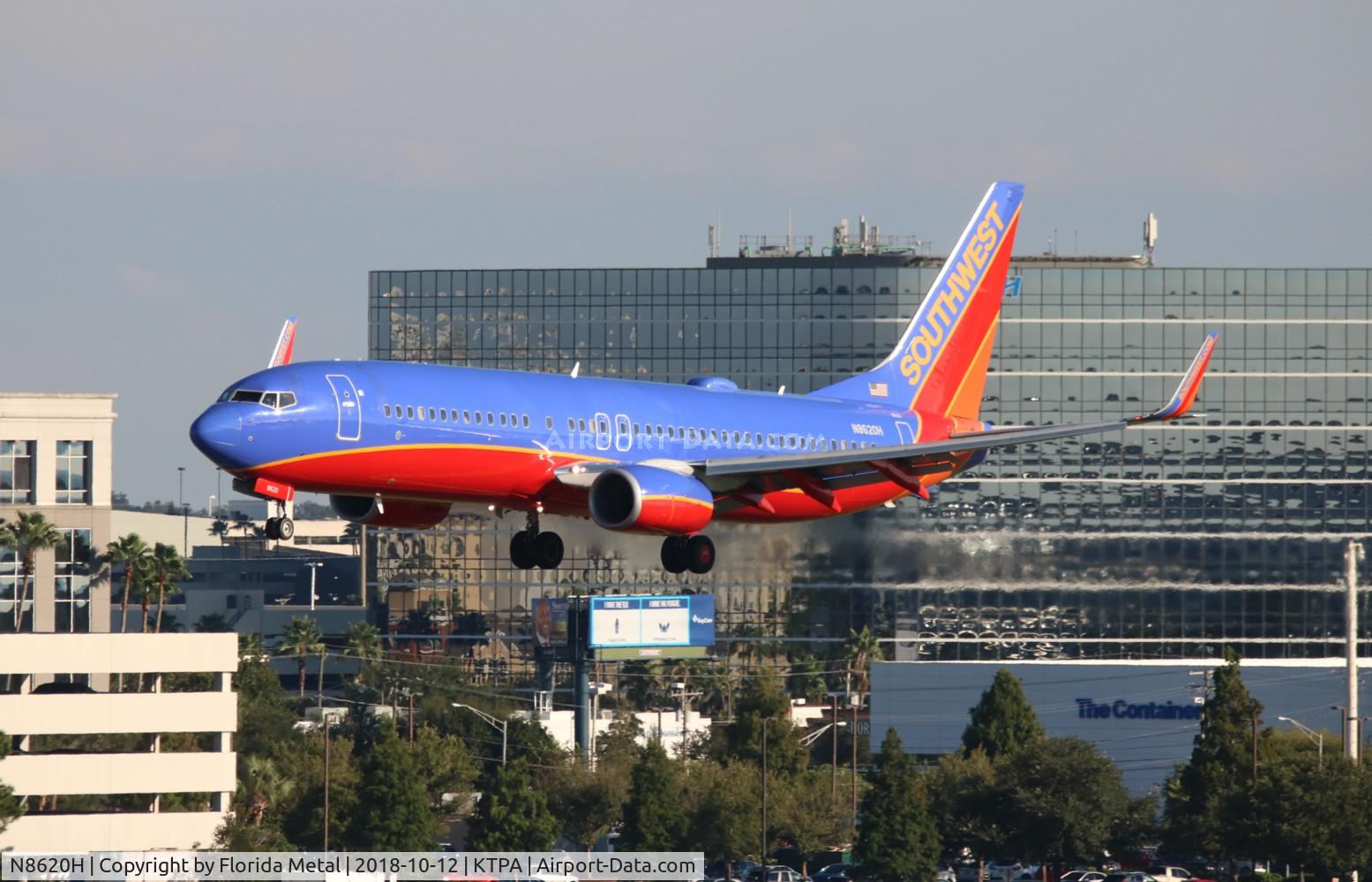 N8620H, 2013 Boeing 737-8H4 C/N 42526, SWA 737-800