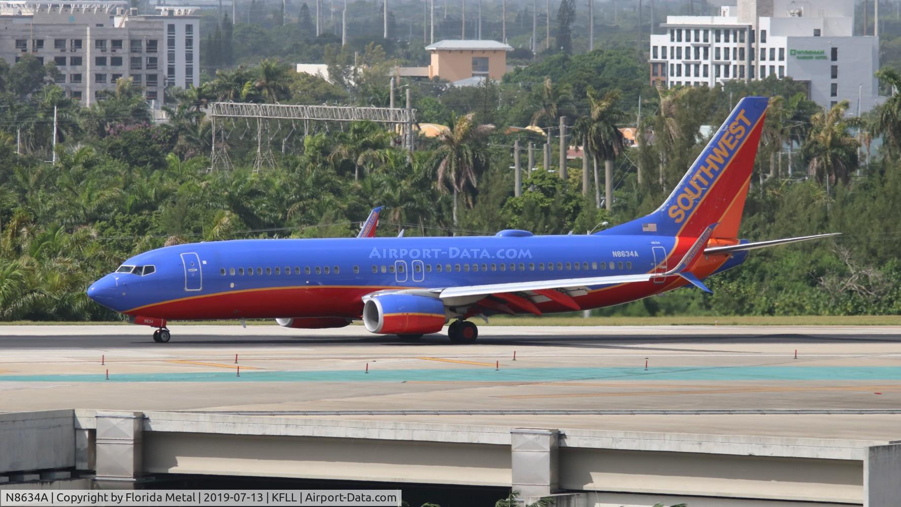 N8634A, 2014 Boeing 737-8H4 C/N 42522, SWA 737-800