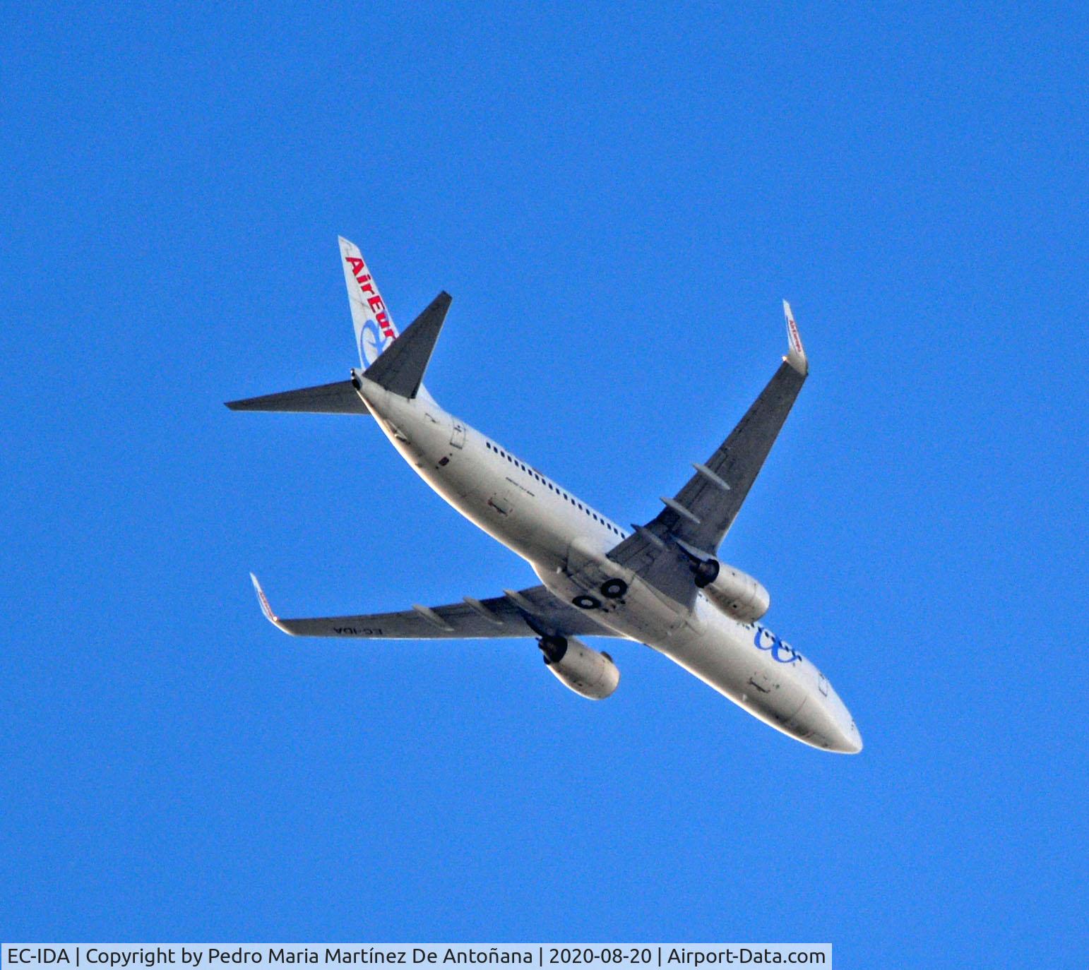 EC-IDA, 2002 Boeing 737-86Q C/N 32773, Ventas de Armentia - Condado de Treviño - España