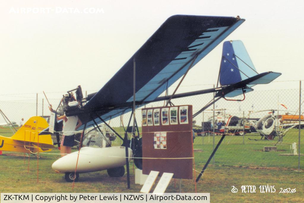 ZK-TKM, Micro Aviation B22 Bantam C/N 0050, P J Harker, Westport - 1997