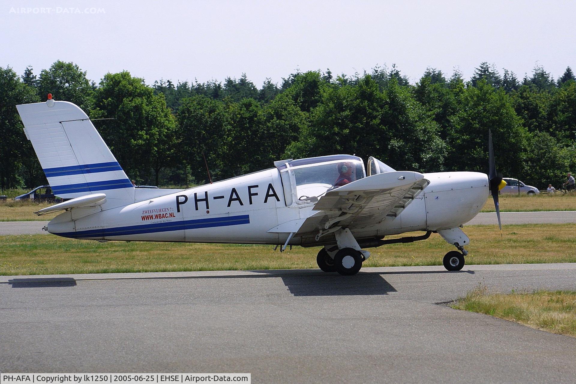 PH-AFA, Socata Rallye 180T Galerien C/N 2685, At a Seppe Open Day in 2005