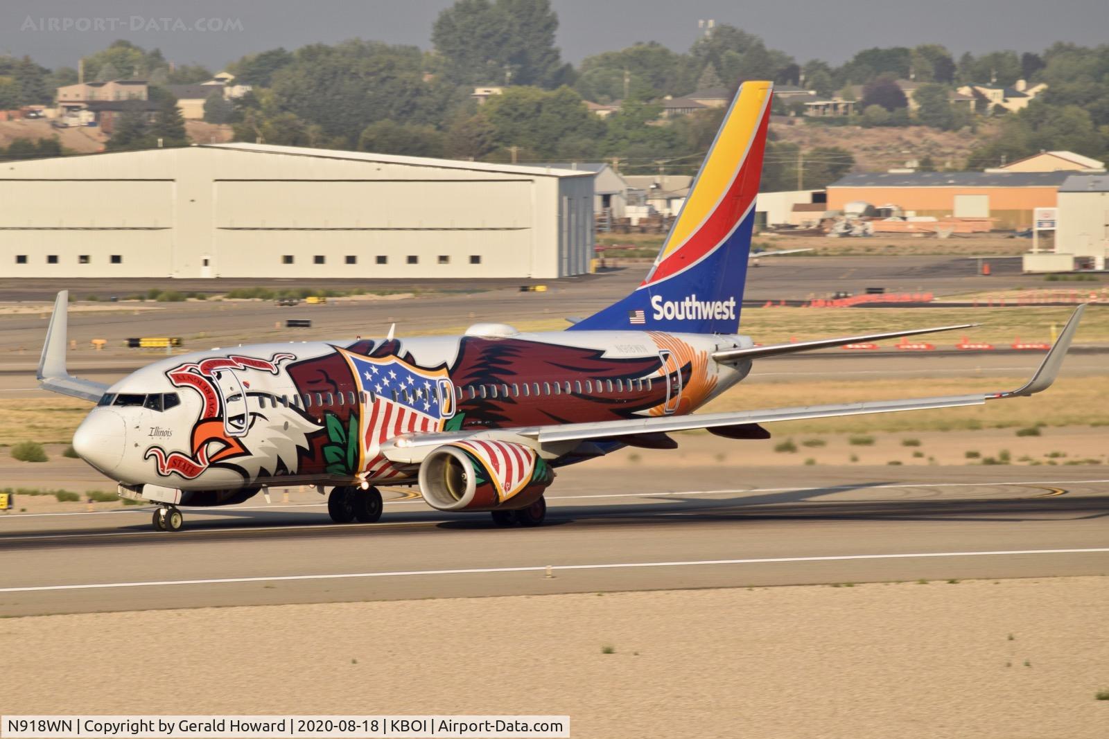 N918WN, 2008 Boeing 737-7H4 C/N 29843, Take off from 10L.