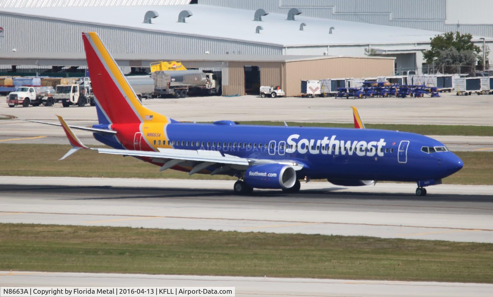 N8663A, 2015 Boeing 737-8H4 C/N 36902, WN 737-800
