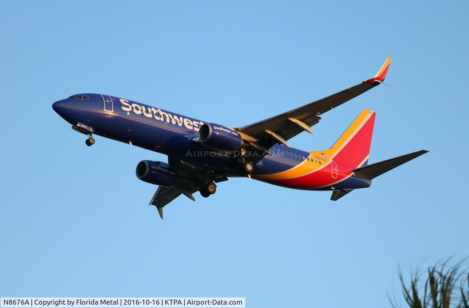 N8676A, 2015 Boeing 737-8H4 C/N 36941, WN 737-800