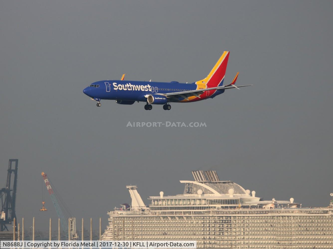 N8688J, 2016 Boeing 737-8H4 C/N 36939, WN 737-800