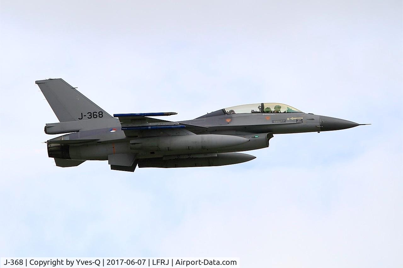 J-368, 1986 Fokker F-16B Fighting Falcon C/N 6E-31, Fokker F-16B Fighting Falcon, take off rwy 26, Landivisiau Naval Air Base (LFRJ) Tiger Meet 2017