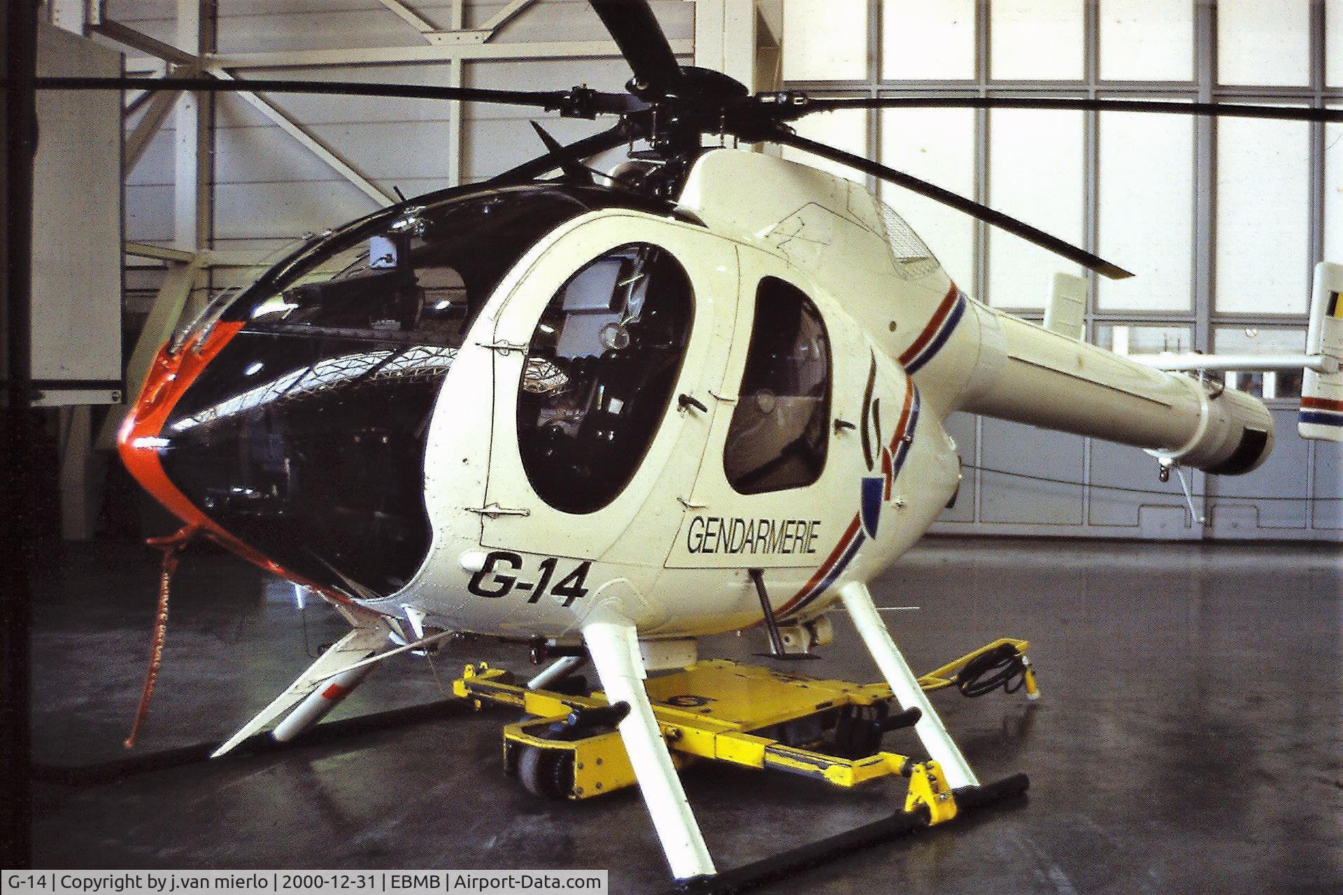 G-14, 1999 McDonnell Douglas MD-520N C/N LN086, scan slide