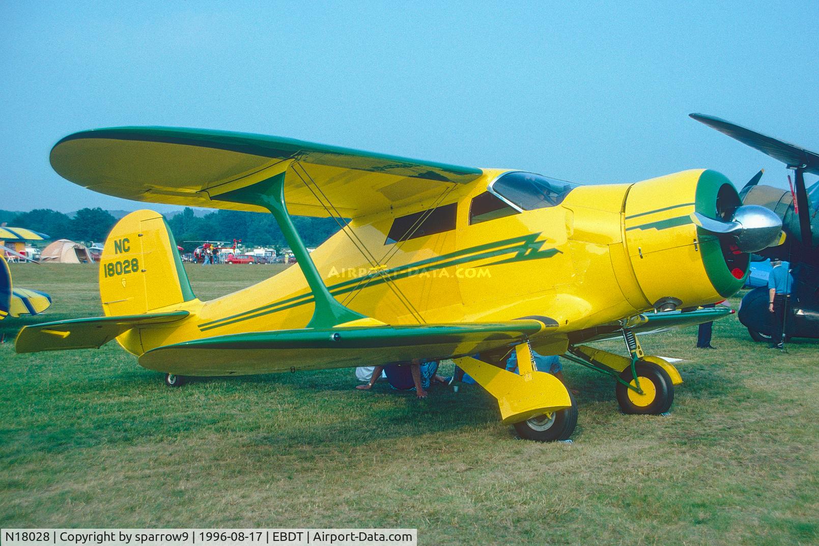 N18028, 1937 Beech D17S Staggerwing C/N 147, Schaffen-Diest oldtimer meet