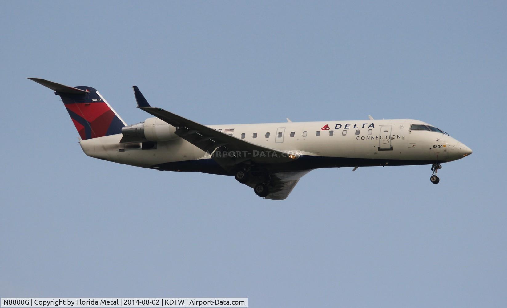 N8800G, 2003 Canadair CRJ-440 (CL-600-2B19) Regional Jet C/N 7800, Endeavor CR2