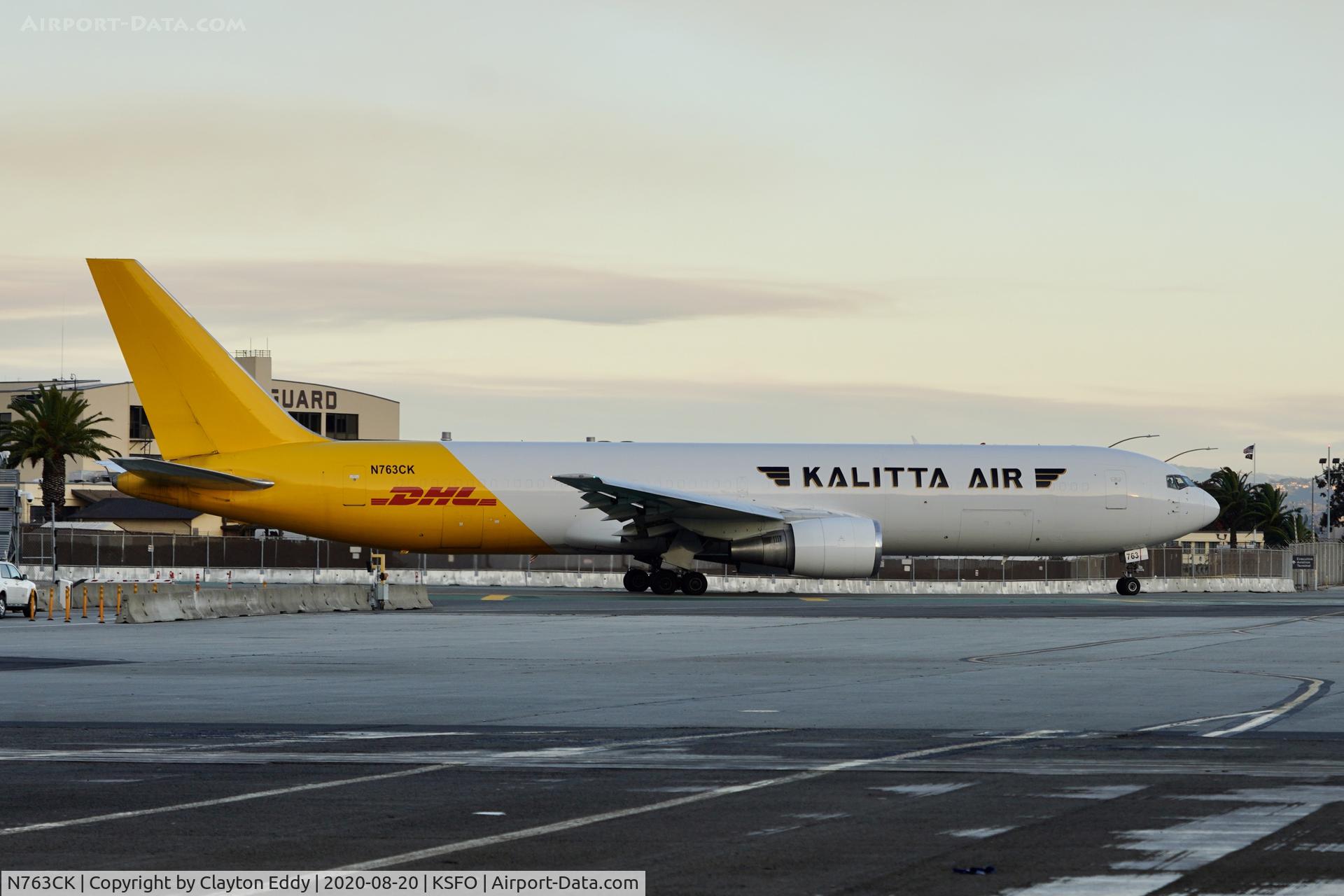 N763CK, 1993 Boeing 767-3P6/ERF C/N 26233, Somke from the Santa Cruz wild fire. SFO. 2020.