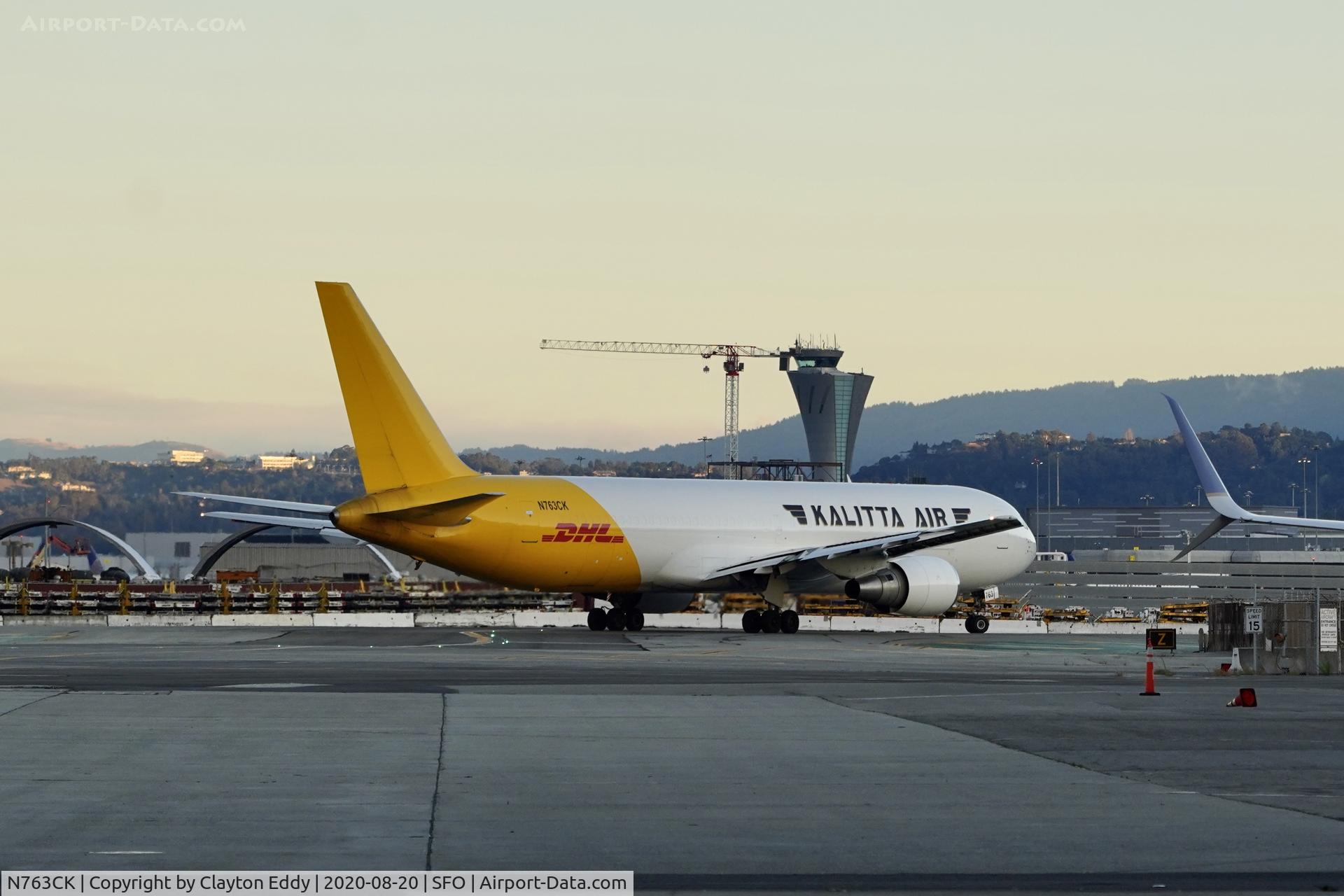 N763CK, 1993 Boeing 767-3P6/ERF C/N 26233, Somke from the Santa Cruz wild fire. SFO. 2020.