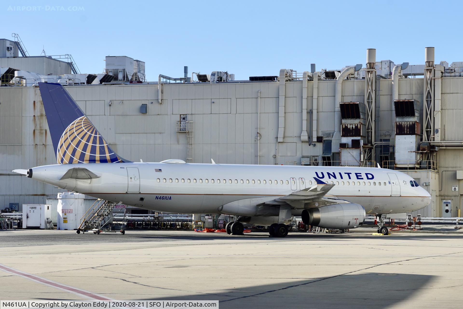 N461UA, 2000 Airbus A320-232 C/N 1266, SFO 2020.