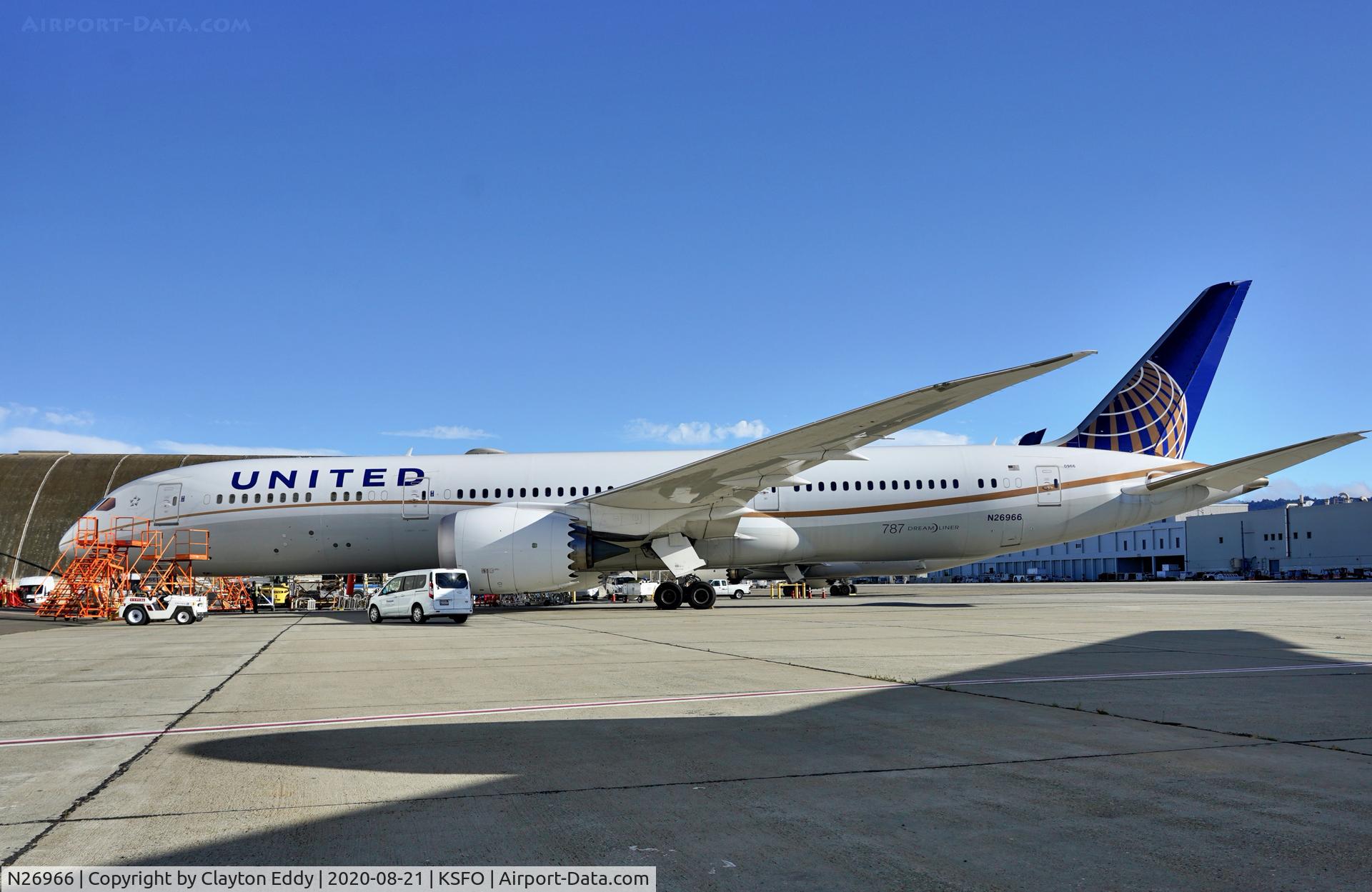 N26966, 2016 Boeing 787-9 Dreamliner C/N 60143, SFO 2020.