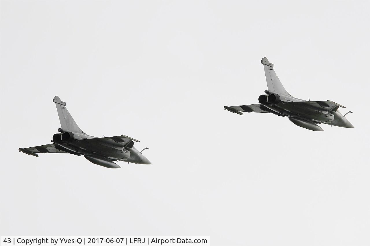 43, 2015 Dassault Rafale M C/N 43, Dassault Rafale M, Climbing from rwy 26, Landivisiau naval air base (LFRJ) Tiger Meet 2017