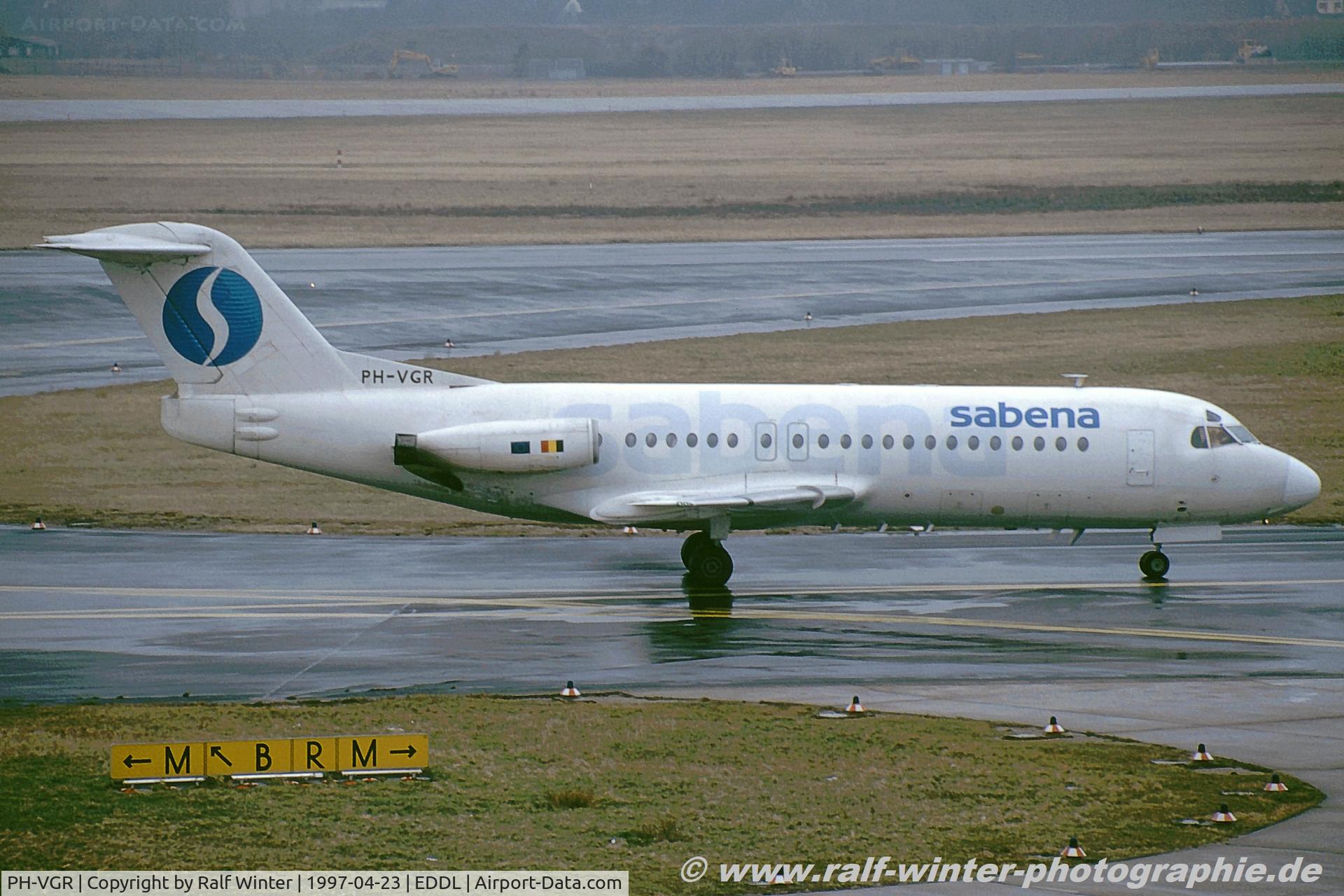 PH-VGR, 1977 Fokker F-28-4000 Fellowship C/N 11124, Fokker F28-4000 - SN SAB Sabena - 11124 - PH-VGR - 04.1997 - DUS