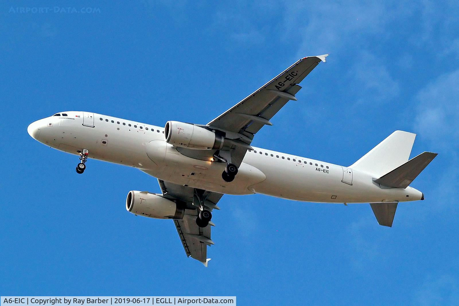 A6-EIC, 2004 Airbus A320-232 C/N 2167, A6-EIC   Airbus A320-232 [2167] (Air Serbia / Etihad Airways) Home~G 17/06/2019