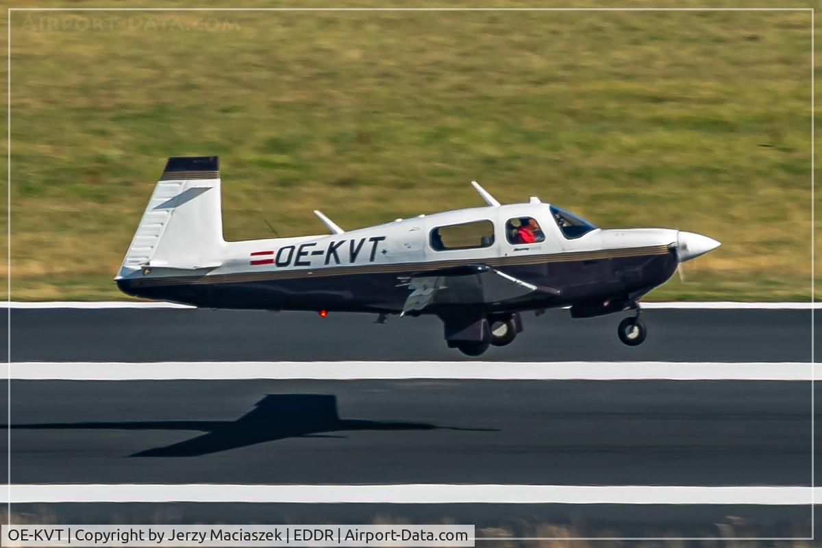 OE-KVT, Mooney M20J 201 C/N 24-3395, Mooney M20J, c/n: 24-3395