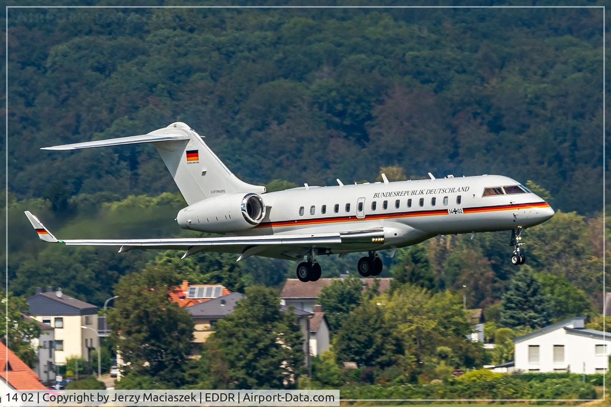 14 02, 2010 Bombardier BD-700-1A11 Global 5000 C/N 9404, Bombardier BD-700-1A11 Global 5000, c/n: 9404