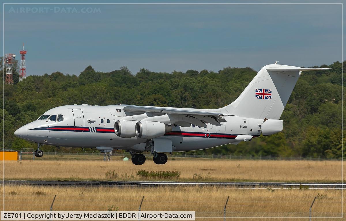 ZE701, 1985 British Aerospace BAe.146 CC.2 C/N E1029, 1985 British Aerospace BAe.146 CC.2, c/n: E1029
