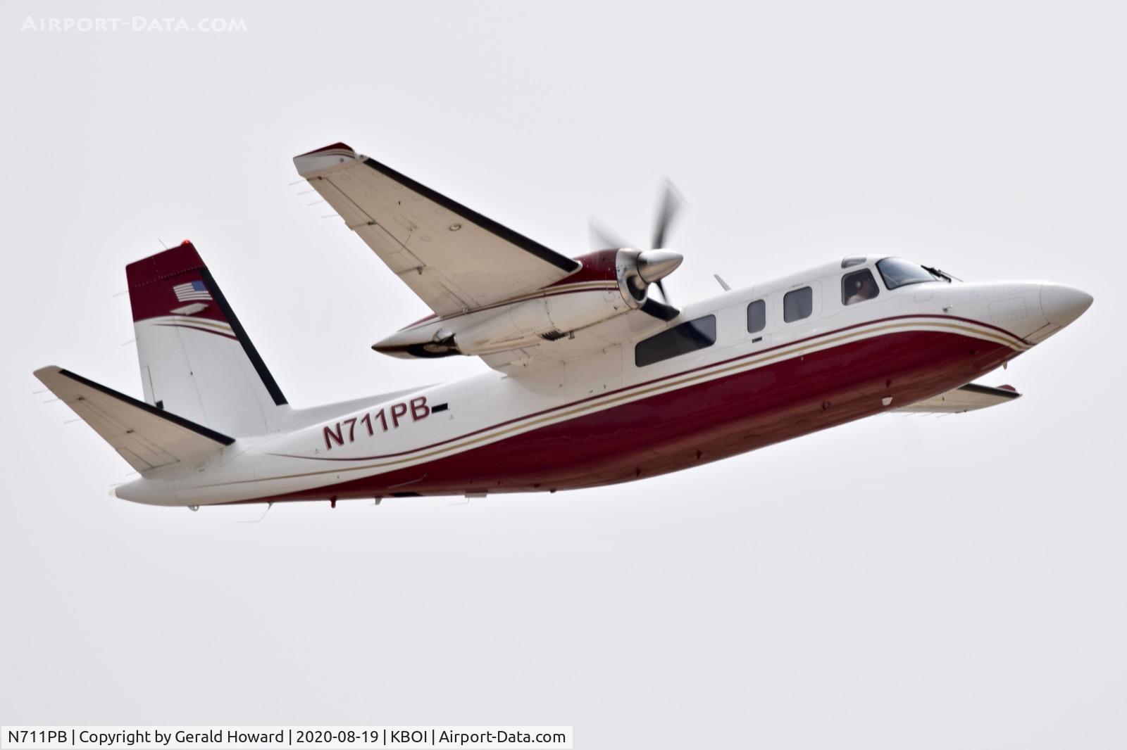N711PB, 1976 Rockwell International 690B C/N 11356, Climb out from 28R.