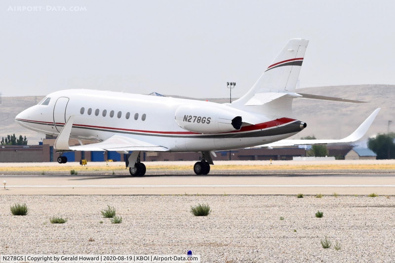 N278GS, 2015 Dassault Falcon 2000S C/N 732, Take off roll.