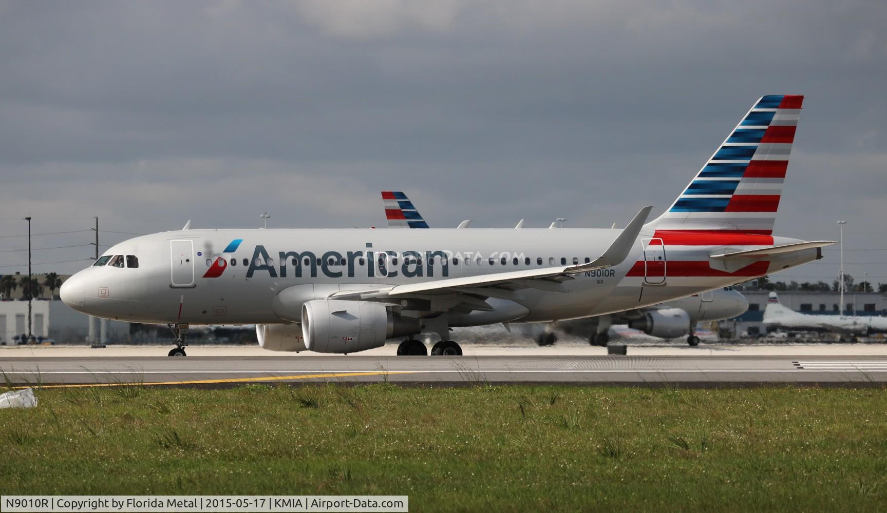 N9010R, 2013 Airbus A319-115 C/N 5789, AAL A319