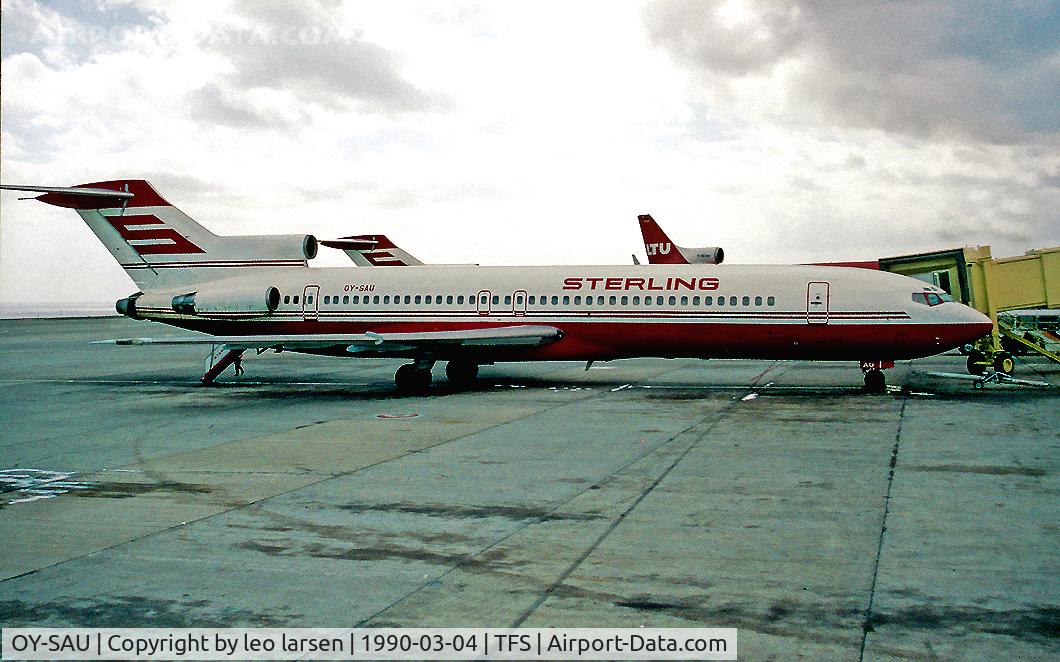 OY-SAU, 1973 Boeing 727-2J4 C/N 20764, Tenerife South 4.3.1990  in new c/s