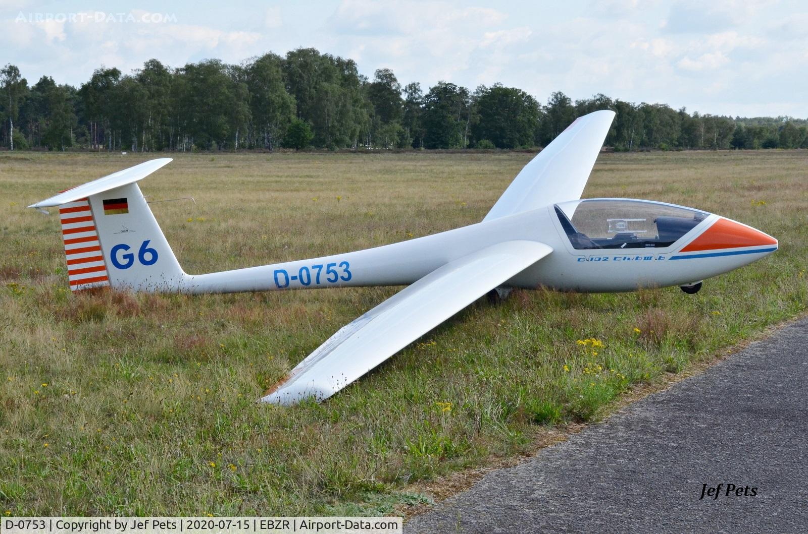 D-0753, Grob G-102 Club Astir IIIb C/N 5609CB, At Zoersel.