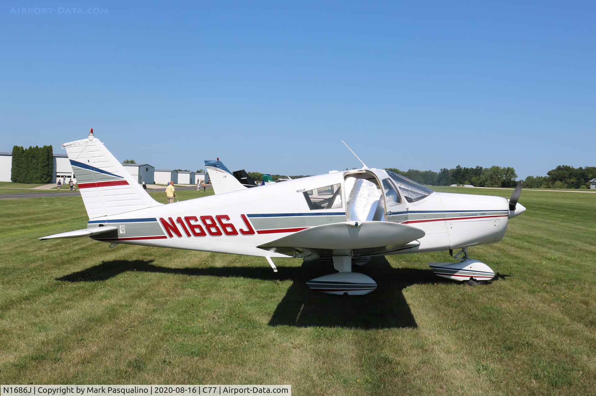 N1686J, 1967 Piper PA-28-140 Cherokee C/N 28-24088, Piper PA-28-140