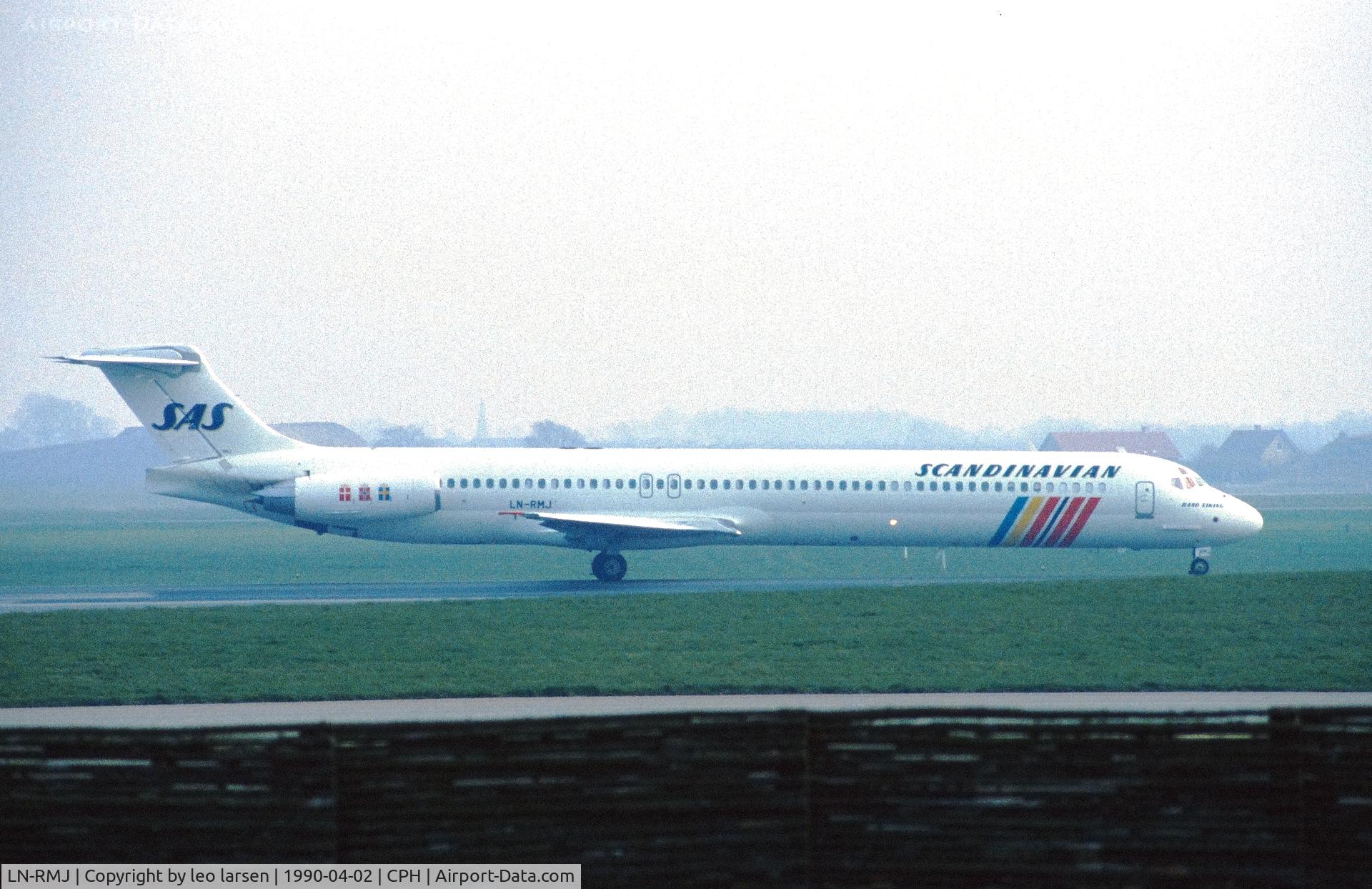 LN-RMJ, 1989 McDonnell Douglas MD-81 (DC-9-81) C/N 49912, Copenhagen 2.4.1990