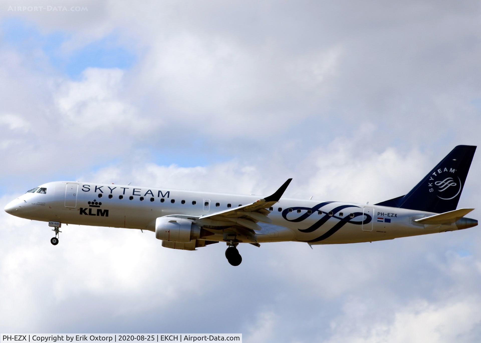 PH-EZX, 2012 Embraer 190LR (ERJ-190-100LR) C/N 19000545, PH-EZX landing rw 22L