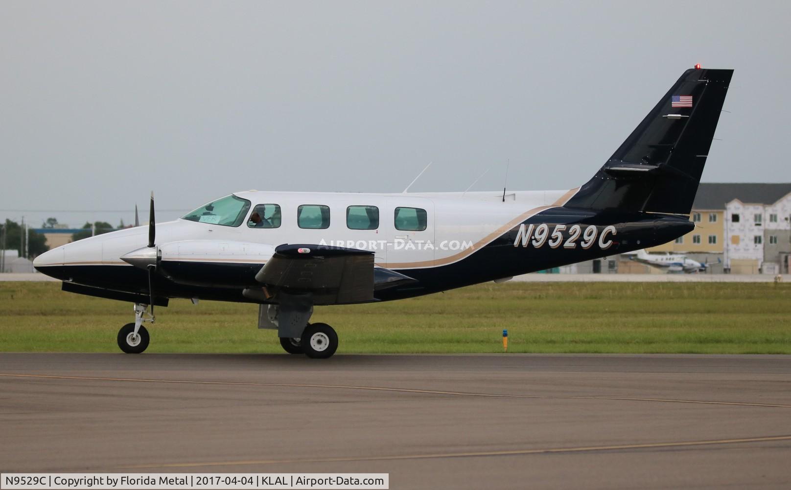N9529C, 1982 Cessna T303 Crusader C/N T30300185, Cessna T303