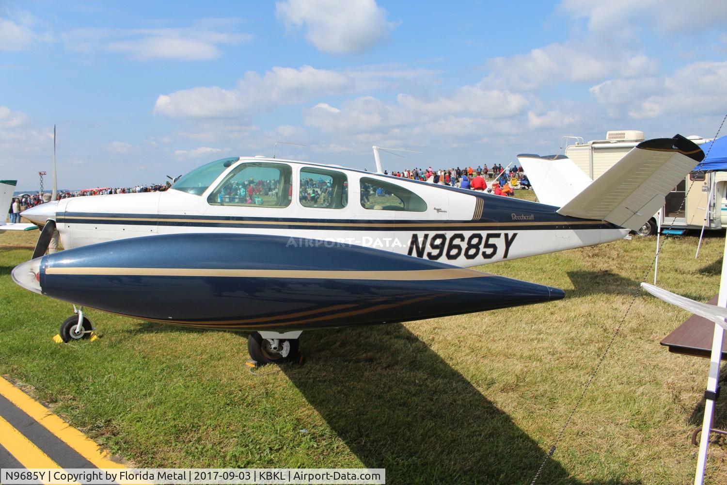 N9685Y, 1963 Beech P35 Bonanza C/N D-7107, Bonanza 35