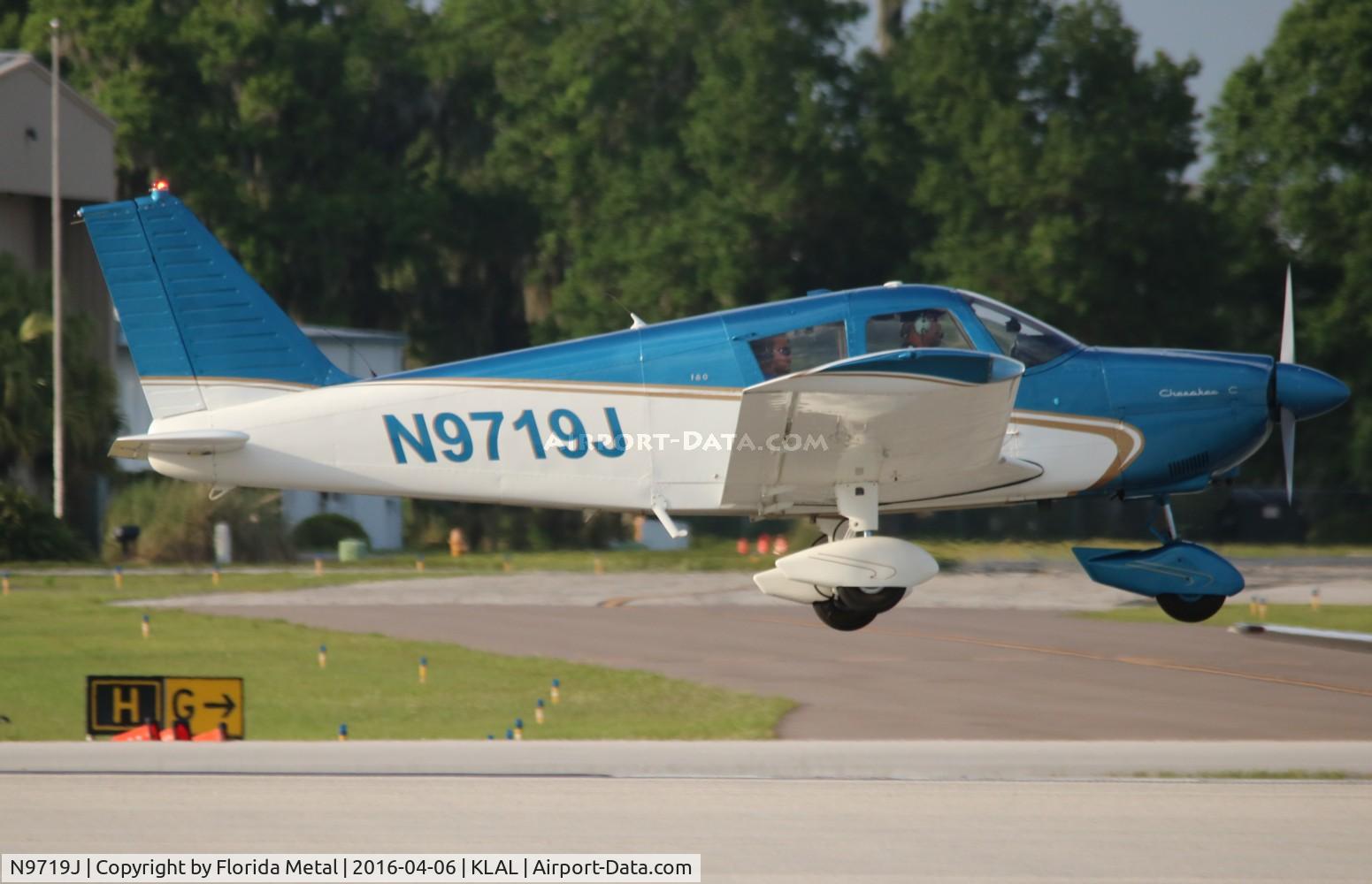 N9719J, Piper PA-28-180 Cherokee C/N 283911, PA-28-180