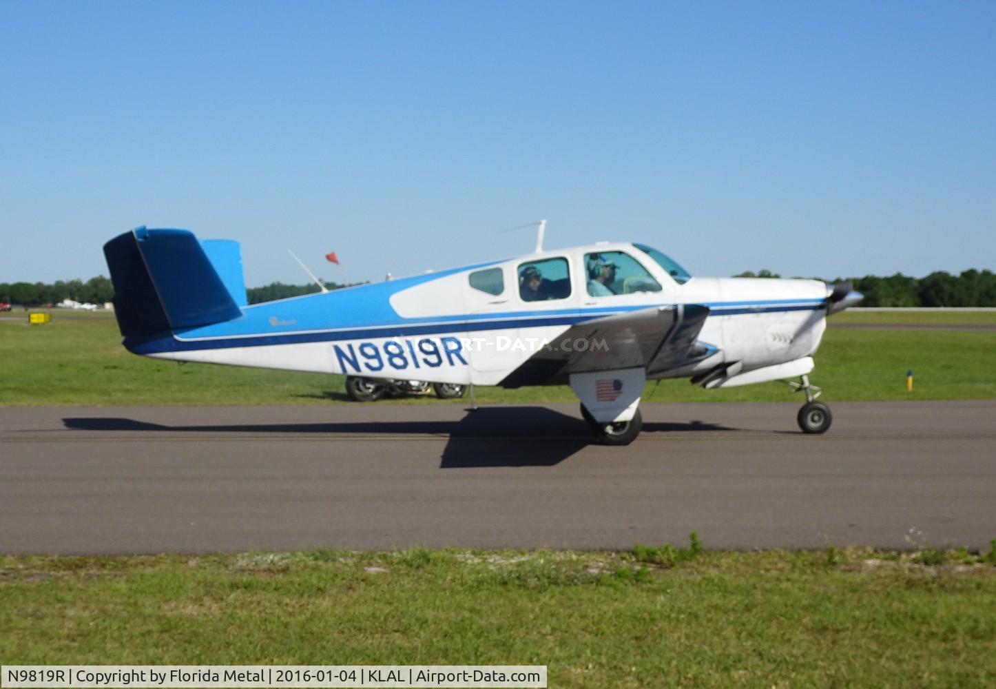 N9819R, 1960 Beech M35 Bonanza C/N D-6347, Bonanza 35