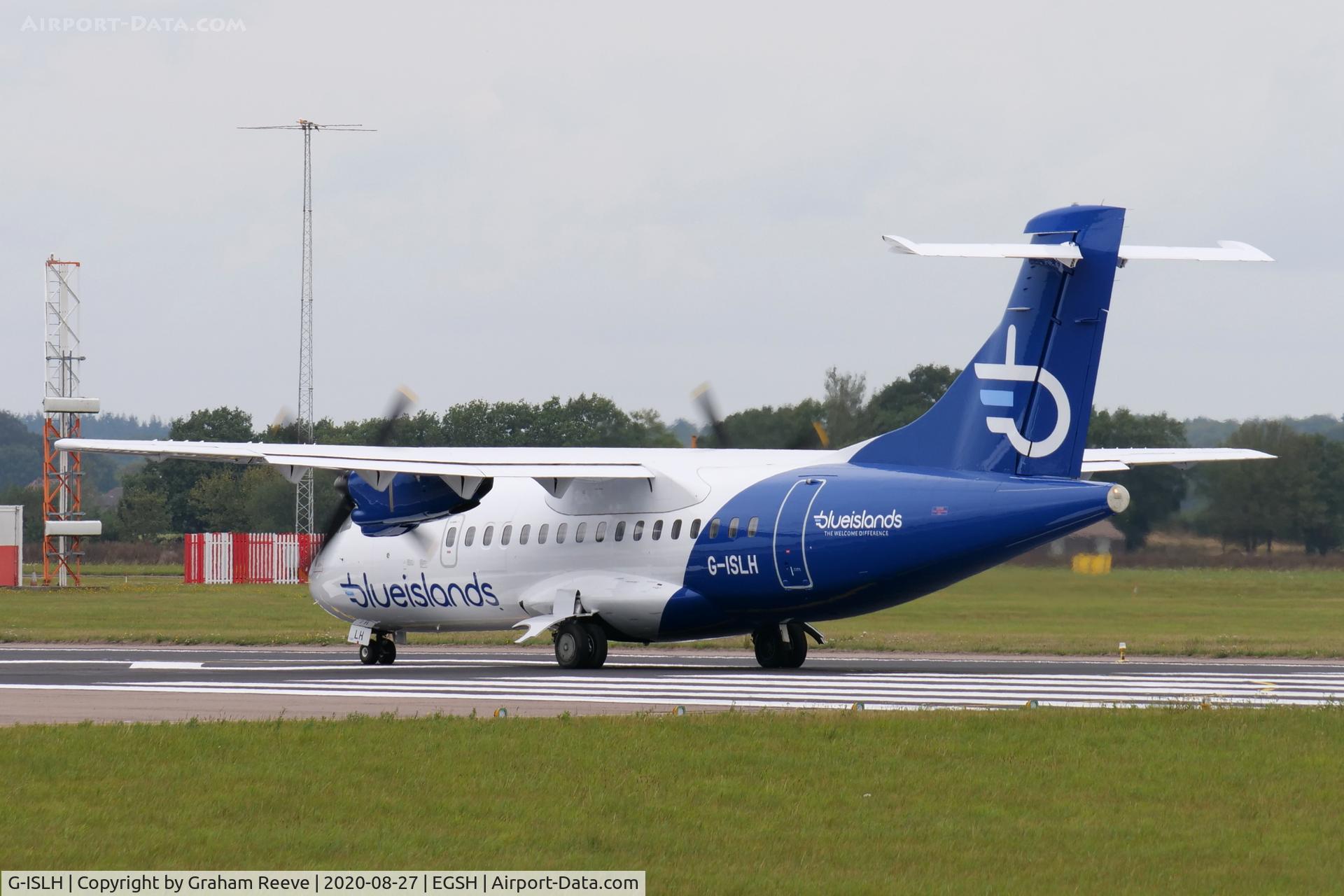 G-ISLH, 1990 ATR 42-320 C/N 173, Departing from Norwich.