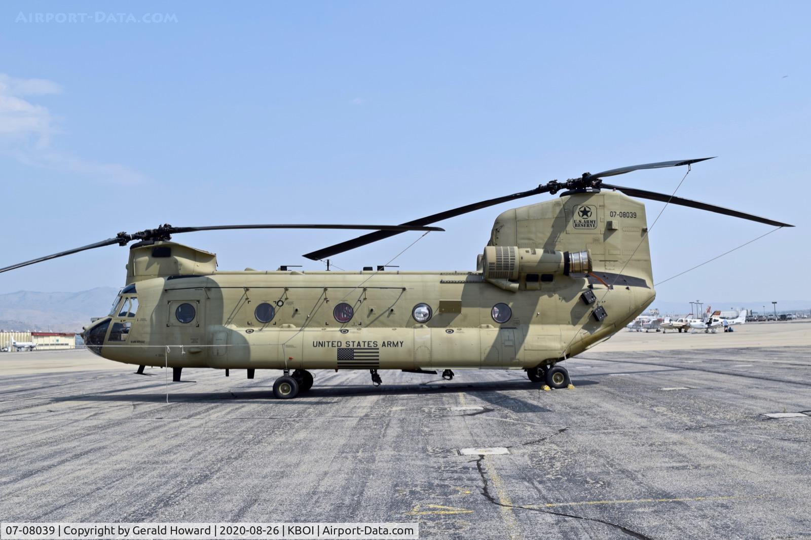 07-08039, 2008 Boeing CH-47F C/N M8039, Parked on north GA ramp.