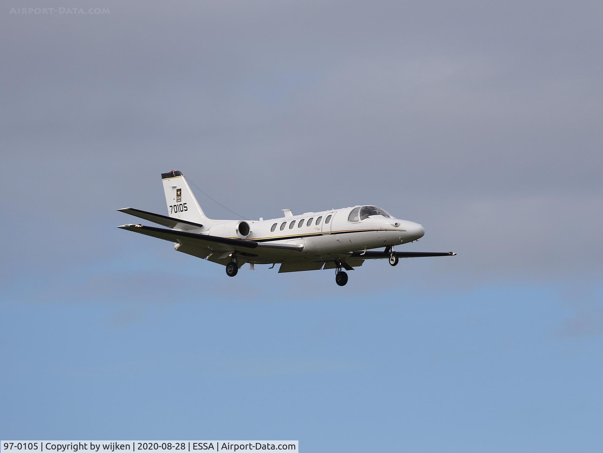 97-0105, 1997 Cessna UC-35A Citation Ultra C/N 560-0472, RWY 01L