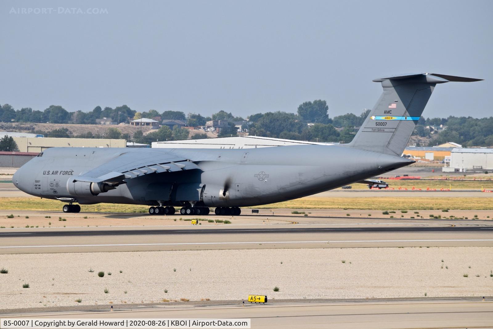 85-0007, 1985 Lockheed C-5M Super Galaxy C/N 500-0093, Turning off 28R.. 9th Airlift Sq., 436th Airlift Wing, Dover, DE.