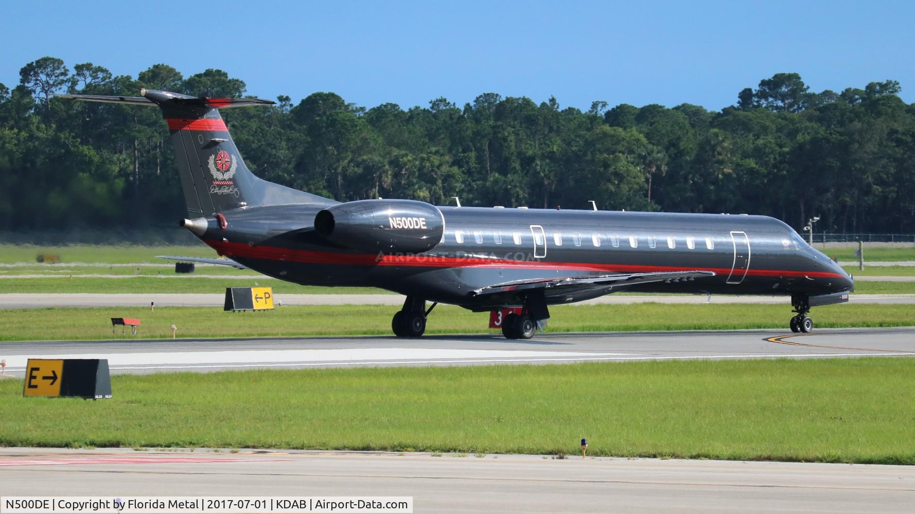 N500DE, 1998 Embraer EMB-145EP (ERJ-145EP) C/N 145084, DAB 2017