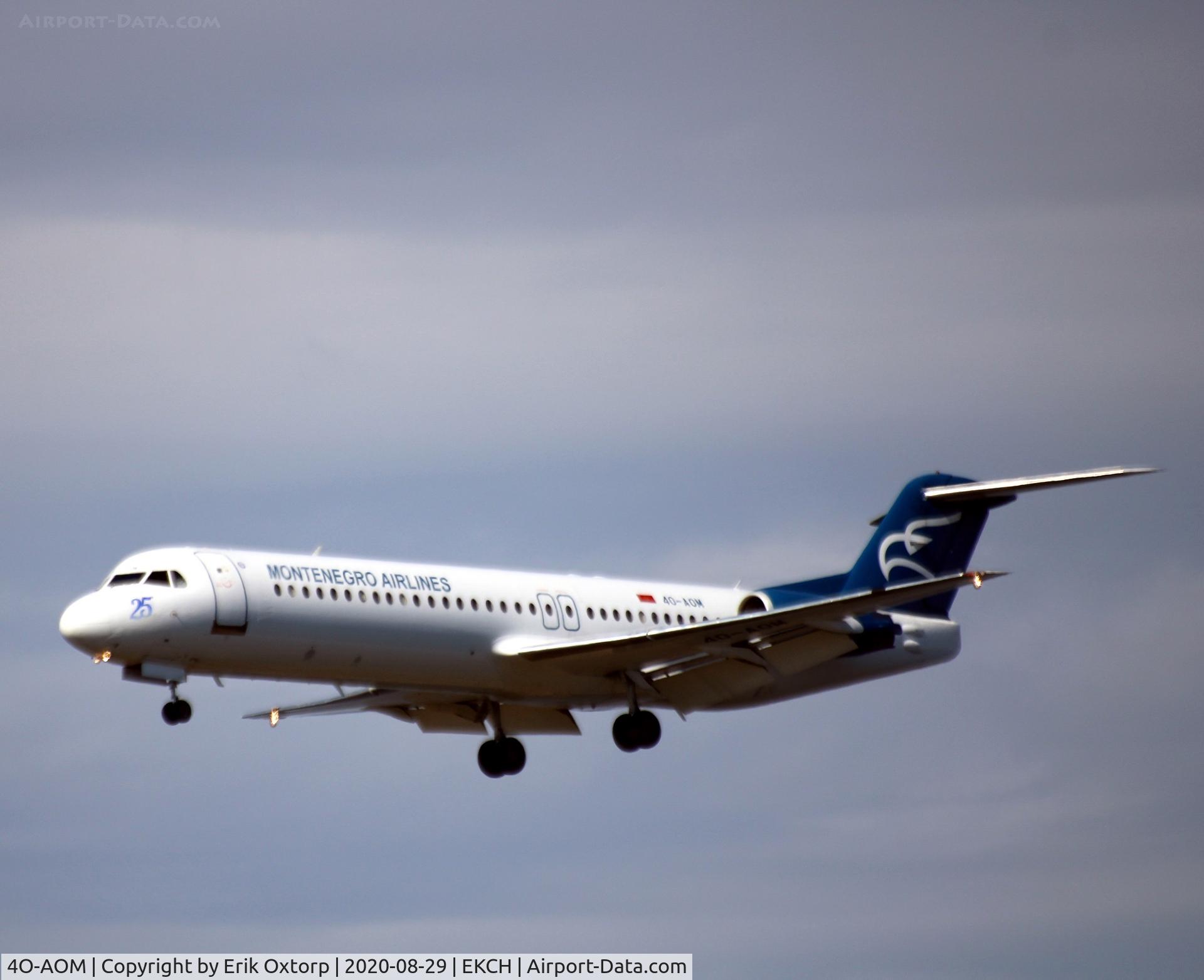 4O-AOM, 1990 Fokker 100 (F-28-0100) C/N 11321, 4O-AOM landing rw 22L